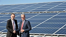 KR Johannes Artmayr (Geschäftsführer Strasser Steine) und Klaus Dorninger (Geschäftsführer Energie AG Power Solutions) | Quelle: Energie AG