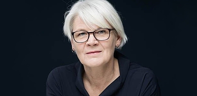 Portrait von Inge Schrattenecker, stellvertretende Generalsekretärin der Österreichischen Gesellschaft für Umwelt und Technik