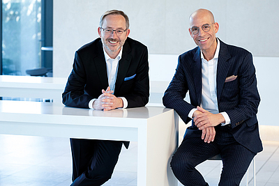 Hannes Moser, Finanzvorstand Greiner AG und Axel Kühner, Vorstandsvorsitzender Greiner AG © Greiner AG