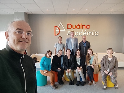 Internationales Projektteam in der dualen Akademie in Bratislava ConPlusUltra